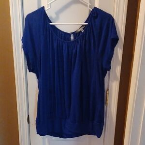 Women's Blue Top